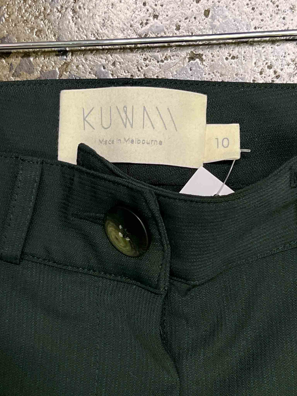 Size 10 |  Kuwaii Pants