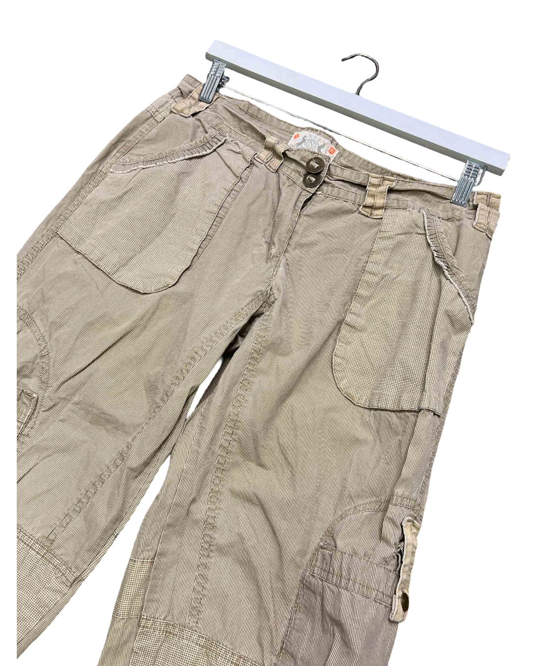 Size IT 38 (8) | Not the Same Pants Khaki Cargo Capri Pants