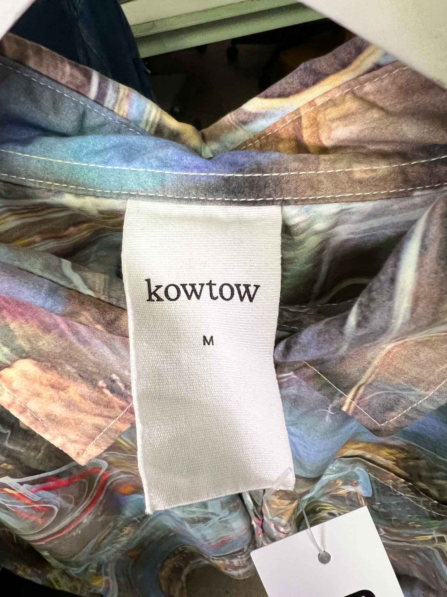 Size M | Kowtow Nova Shirt