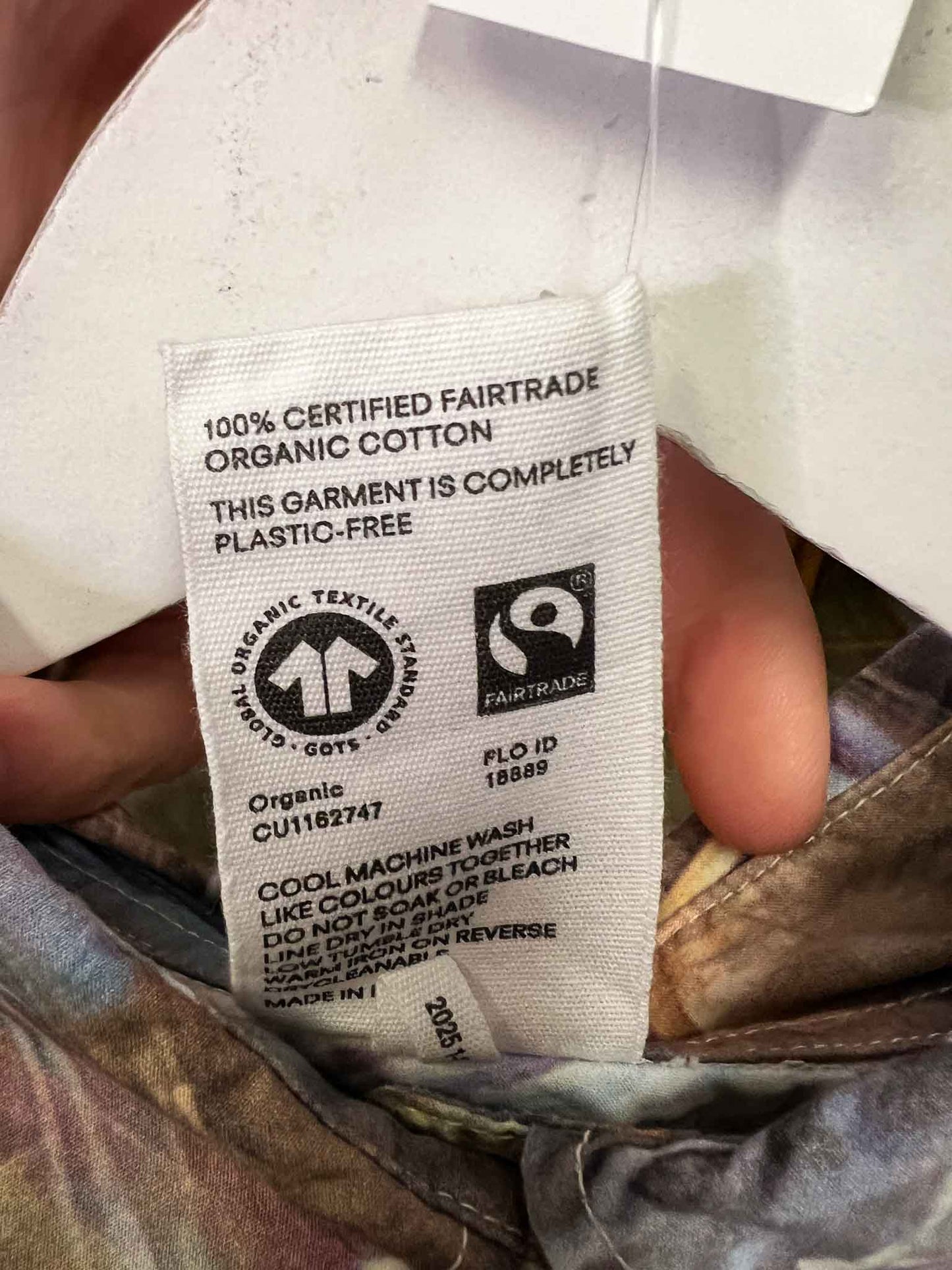 Size M | Kowtow Nova Shirt