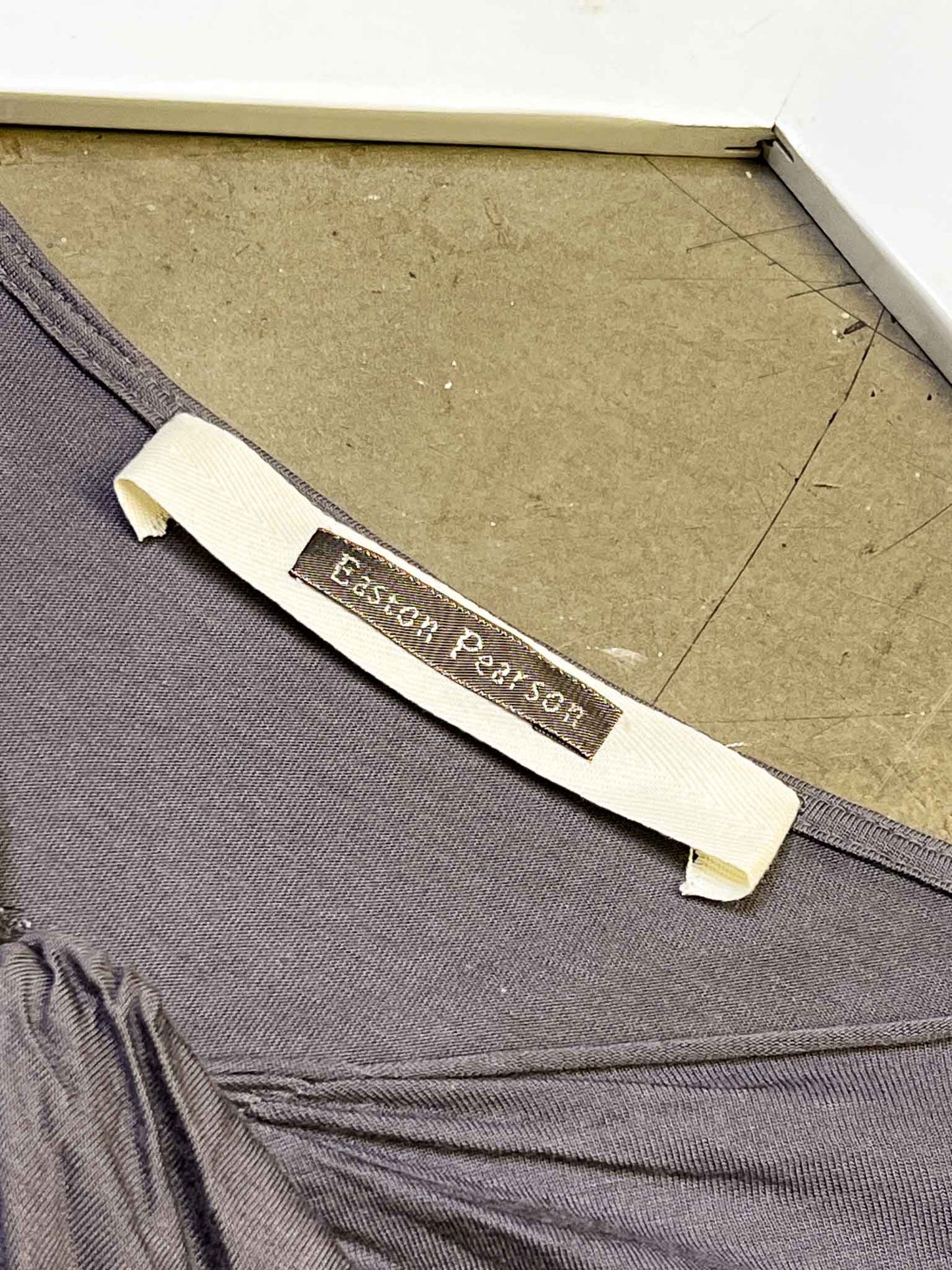 Size 8 (S) | Easton Pearson Silk Blend Knot Top