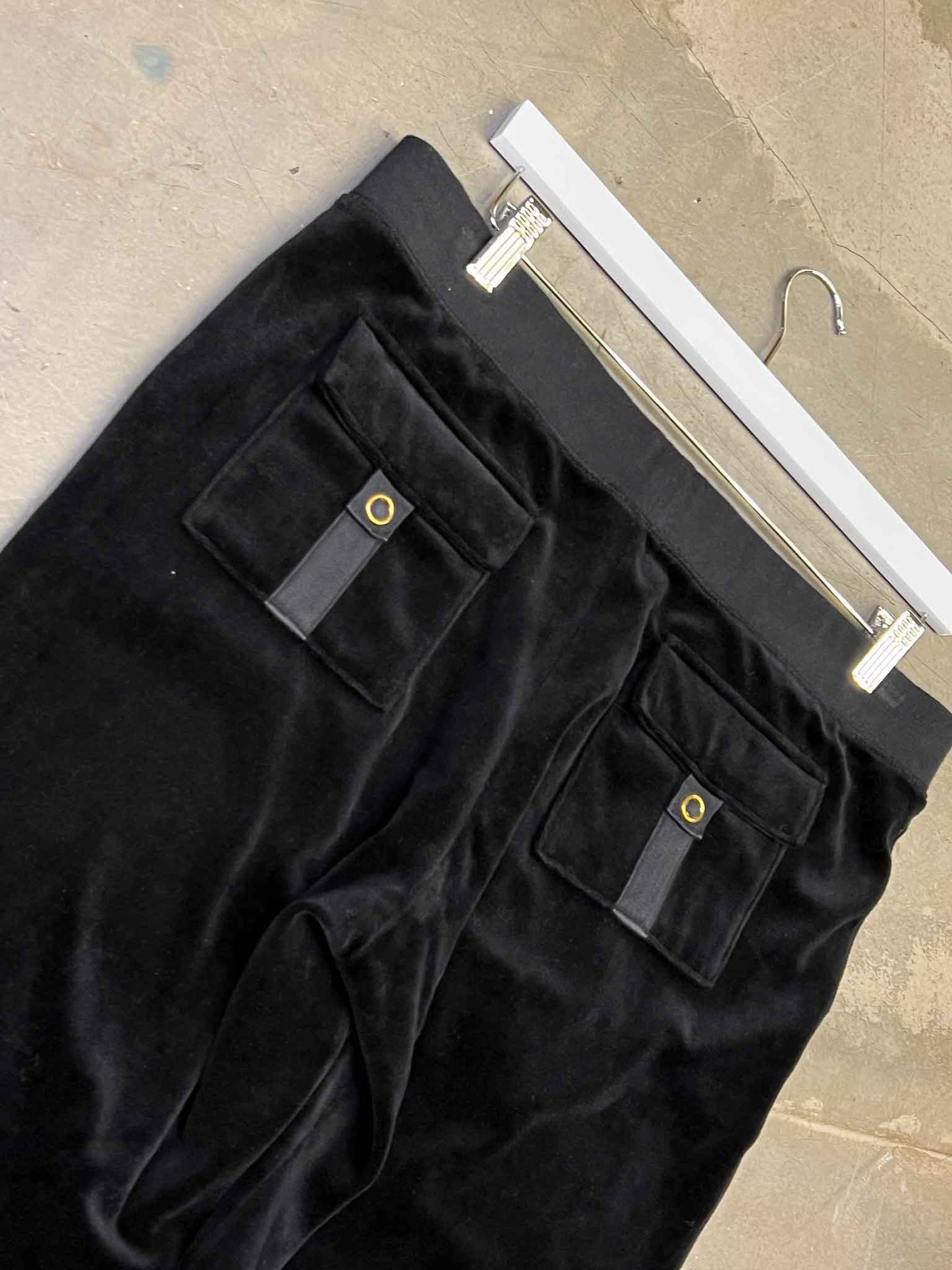 Size XL | Juicy Couture Velour TrackPants