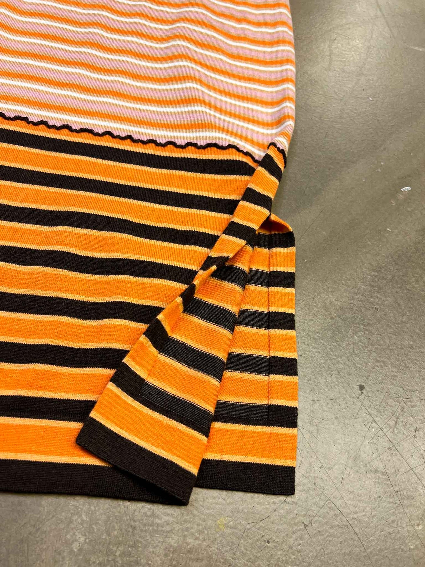 Size L |  Marni X Uniqlo Pink/Orange Knit Midi Skirt