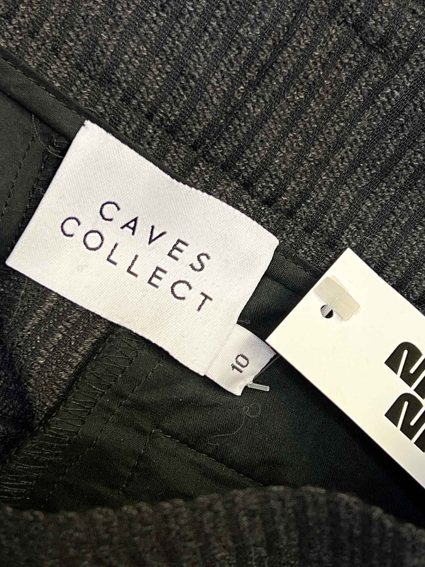 Size 10 (M) | Caves Collect Charcoal Wool Pants