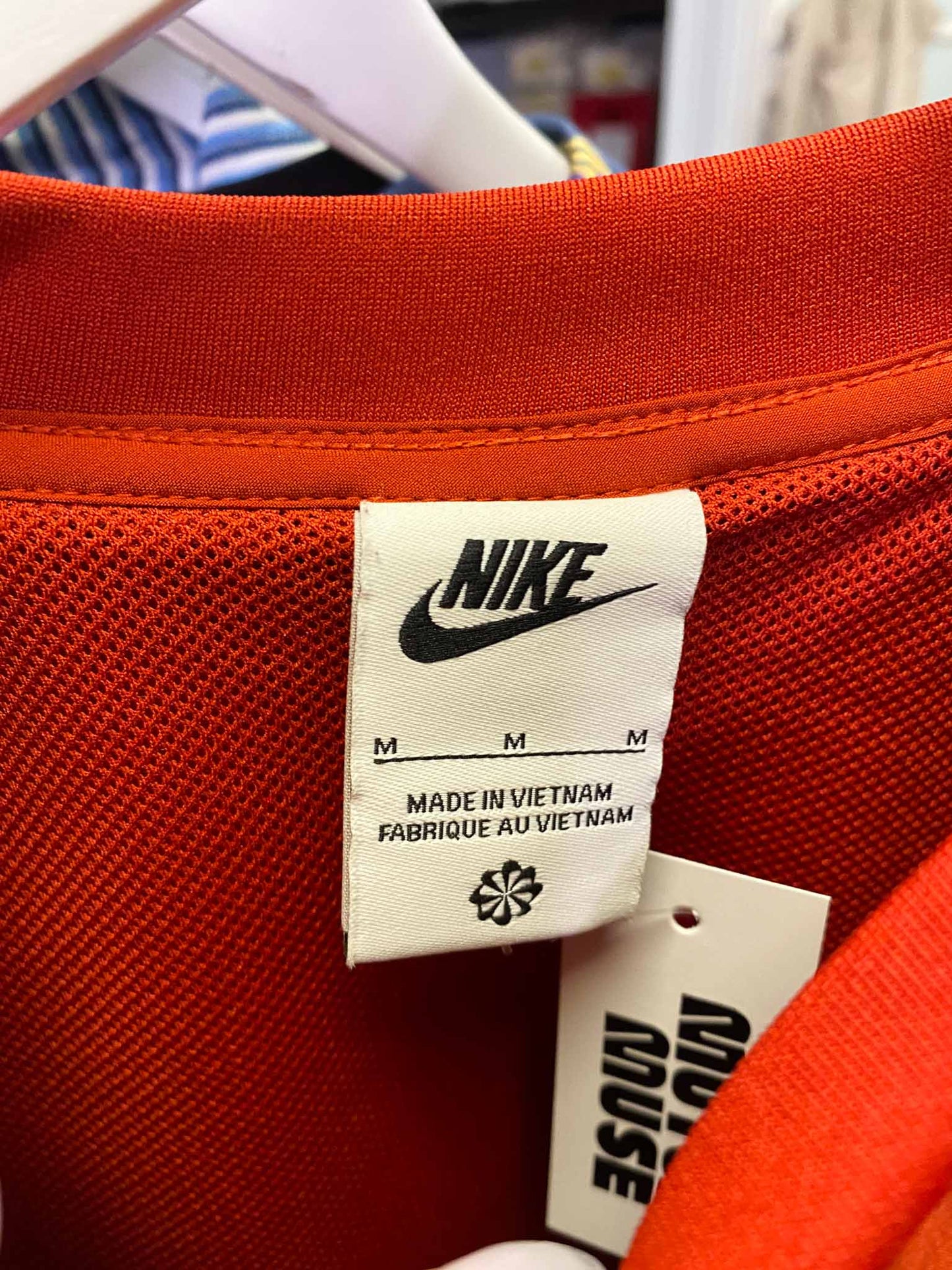 Size M | Nike Sportswear Everyday Boxy T-shirt