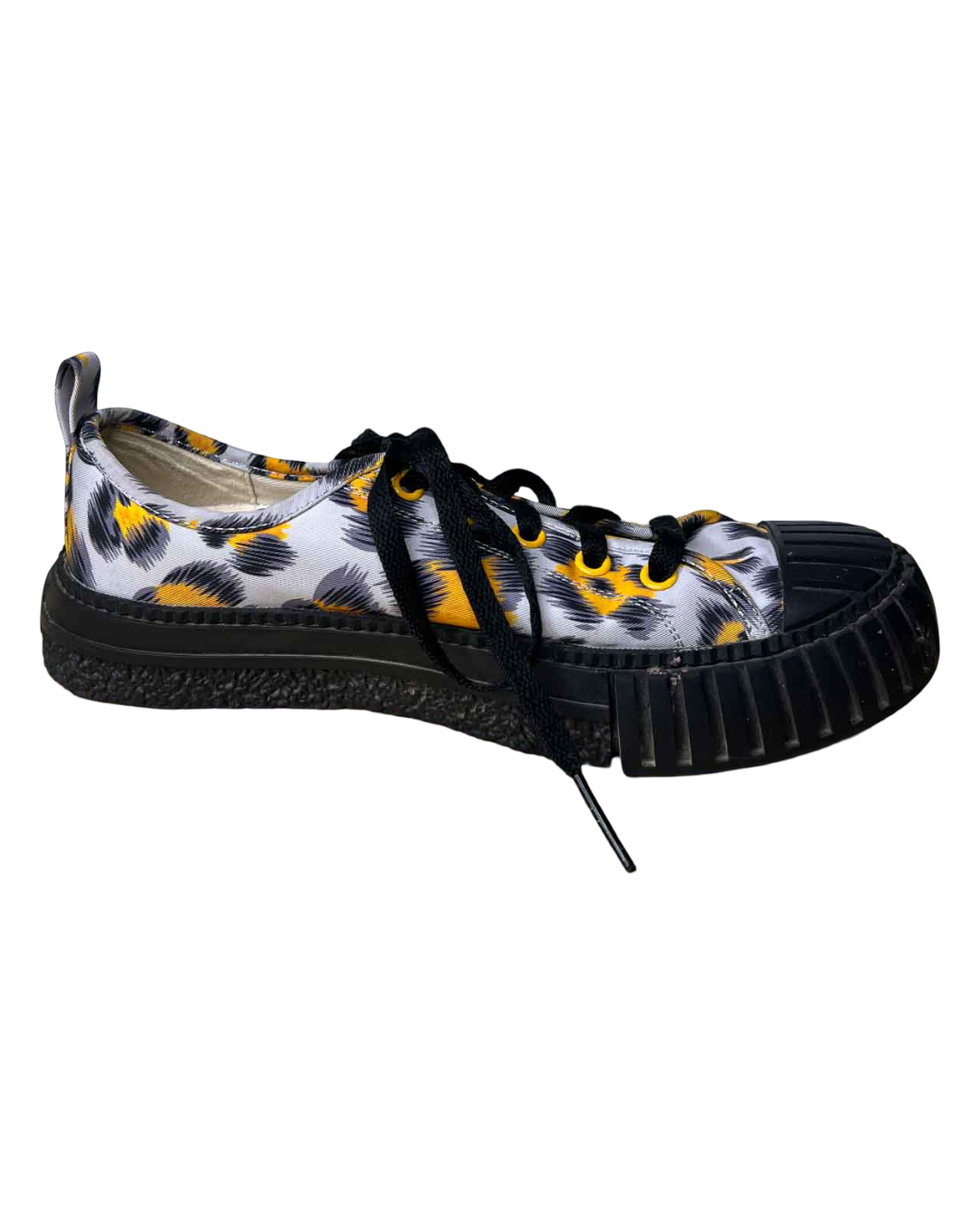 Size 37 | Radical Yes Leopard Print Sneakers