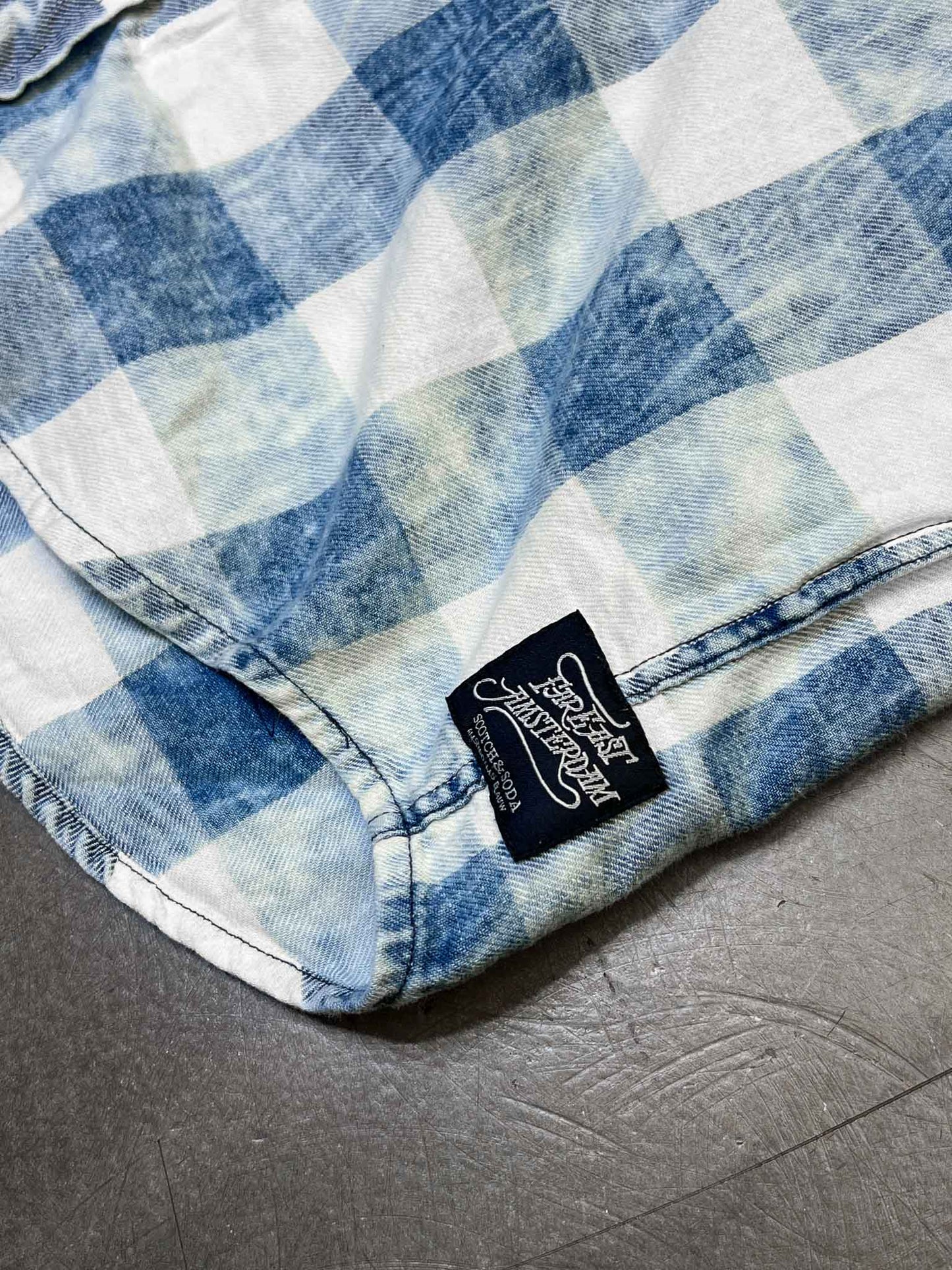 Size S | Scotch & Soda Fitted Plaid Flannel