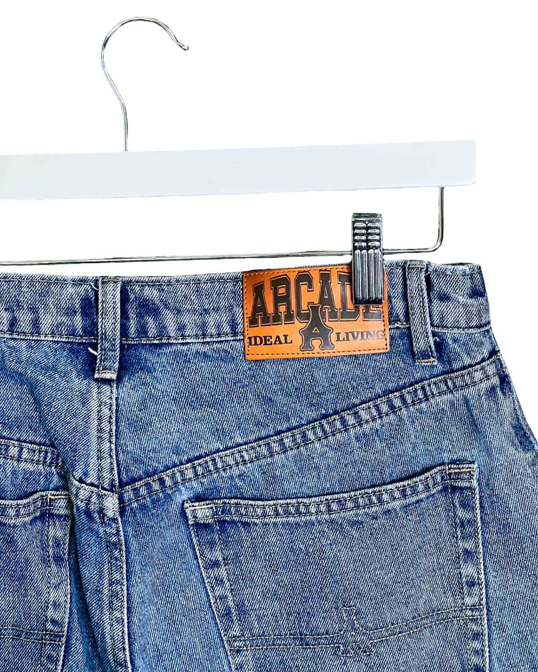 Size 28 | Arcade Blue Jeans