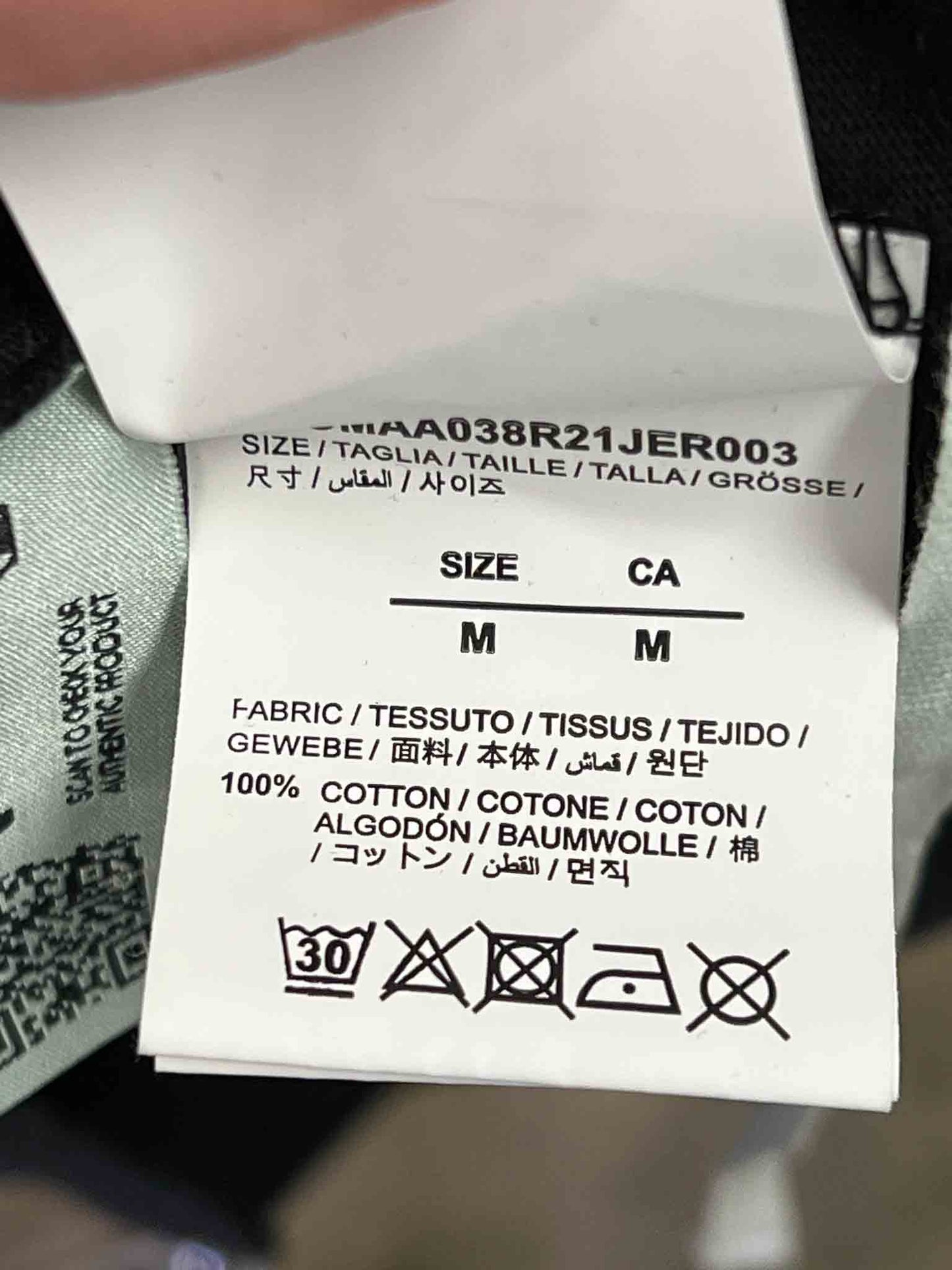 Size M | Off-White Graphic T-shirt