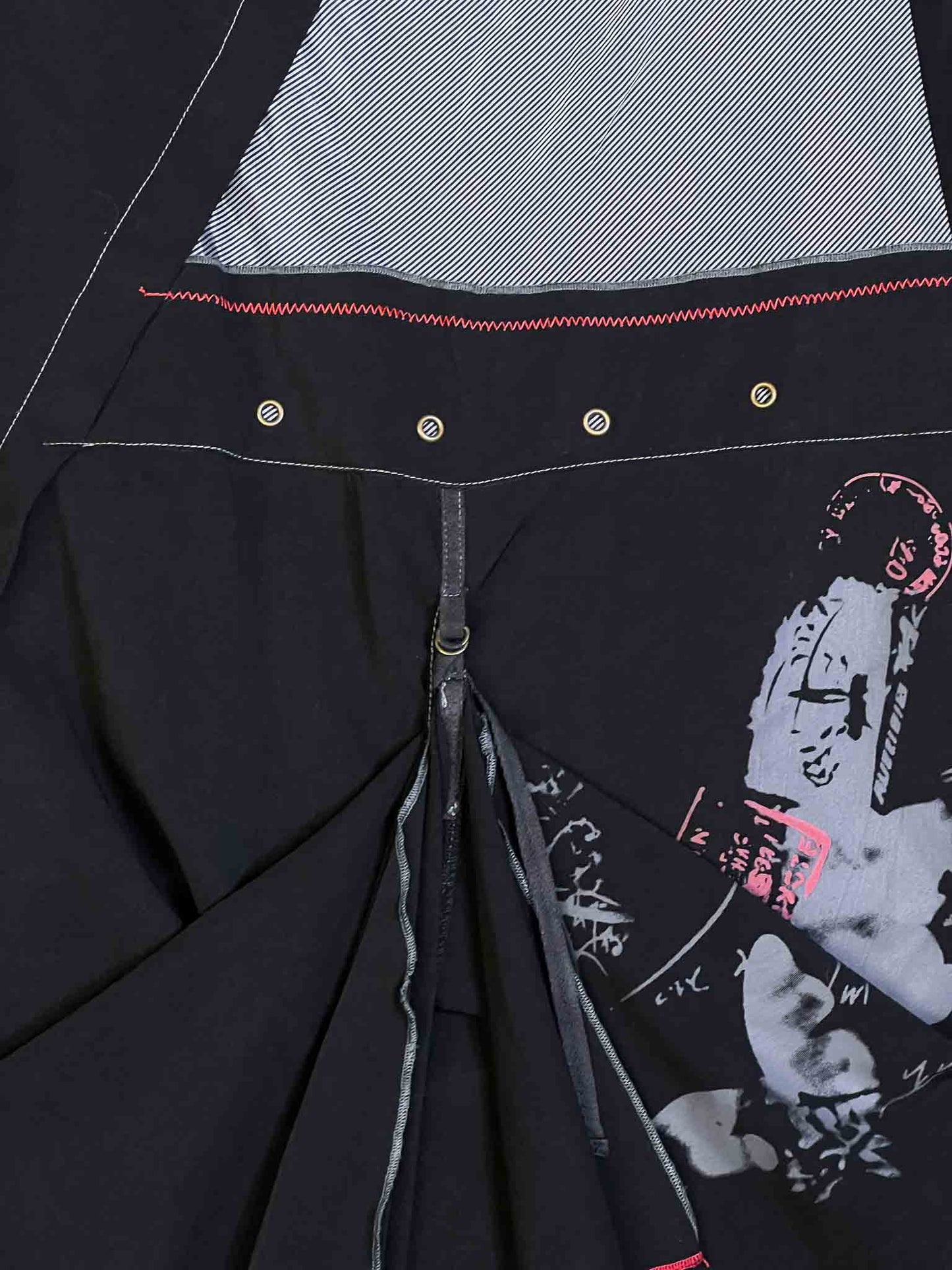 Size XL (16) | Pink Phoenix Vintage Cargo Skirt