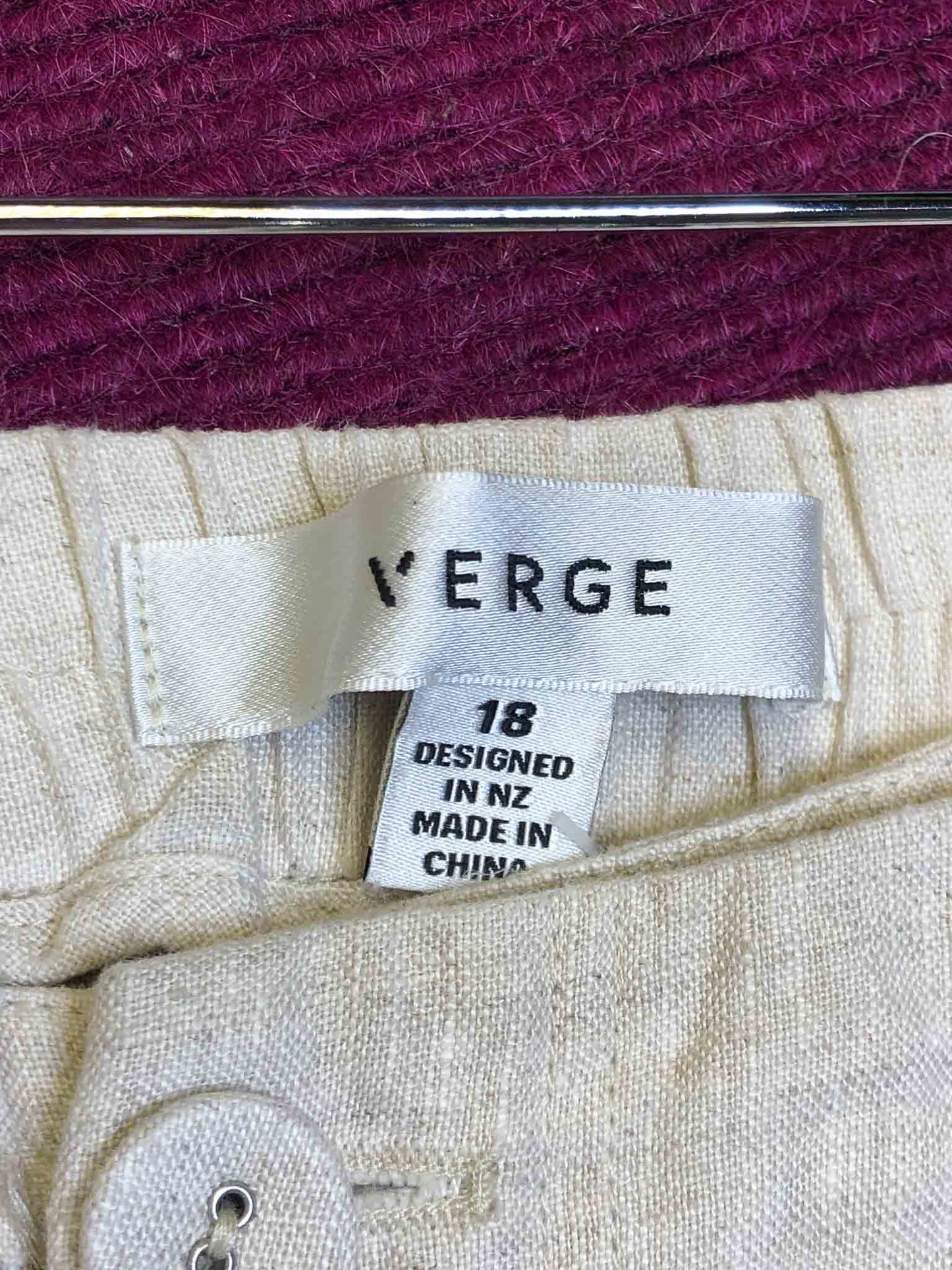 Size 18 | Verge Linen Stud Detail Pants