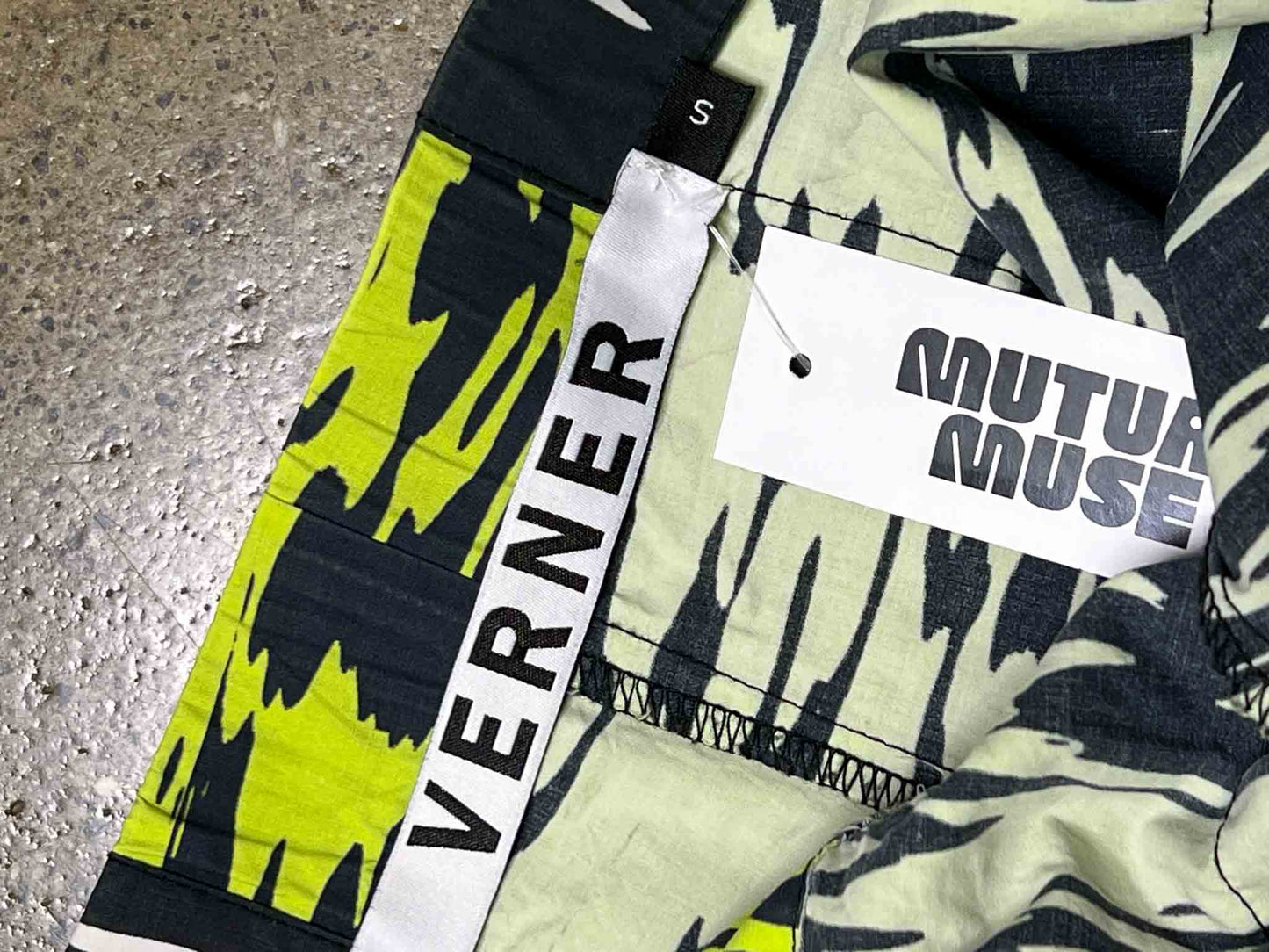 Size S | Verner Exterior Motives Shorts