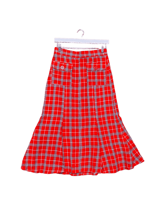 Size 10 |  Collective Closets Tartan Skirt