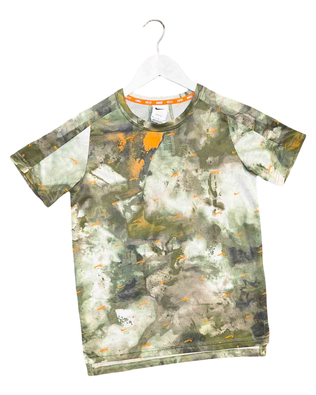 Size M | Nike Camo T-shirt