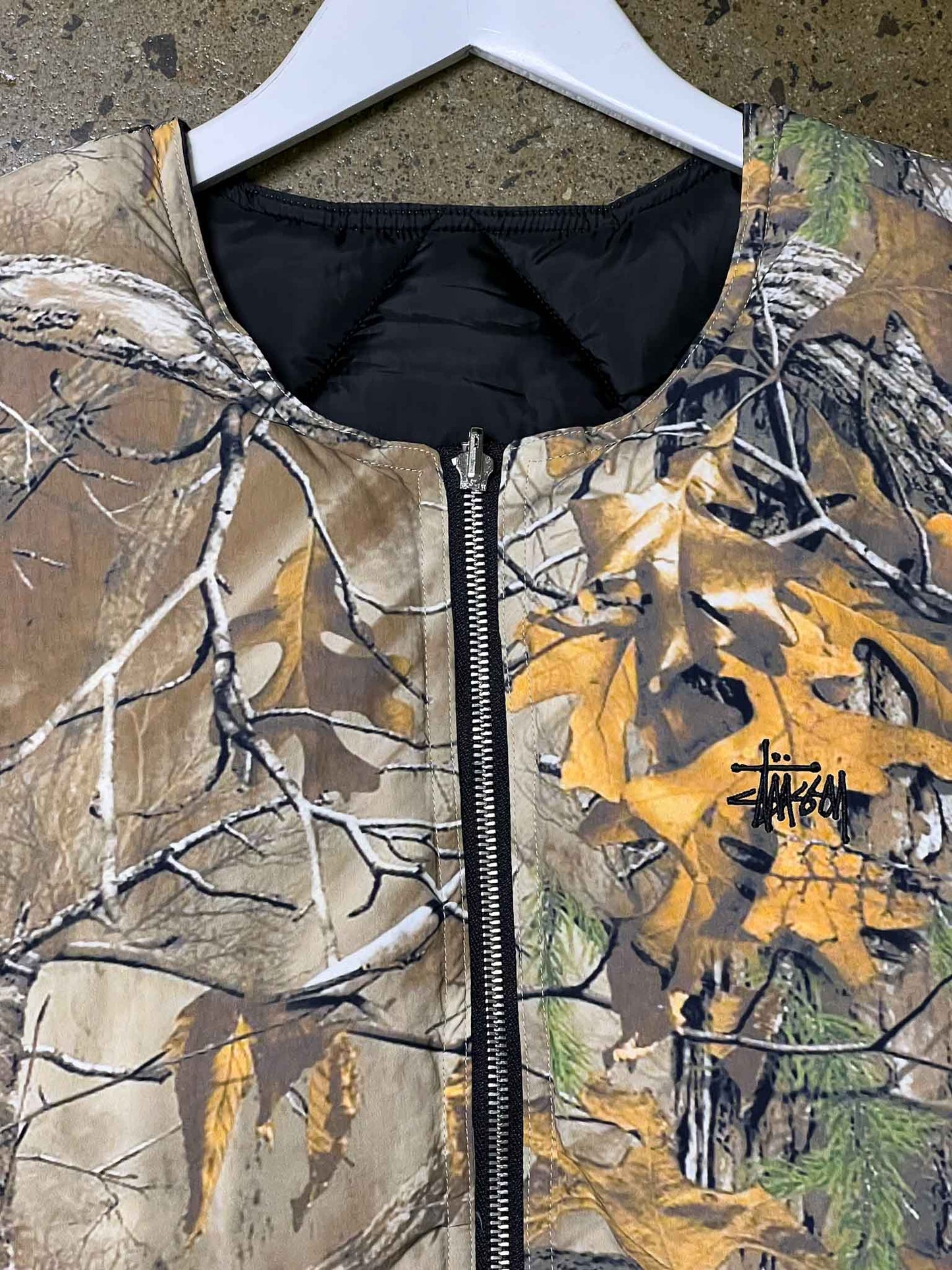 Size L | Stüssy Vintage Camo Vest