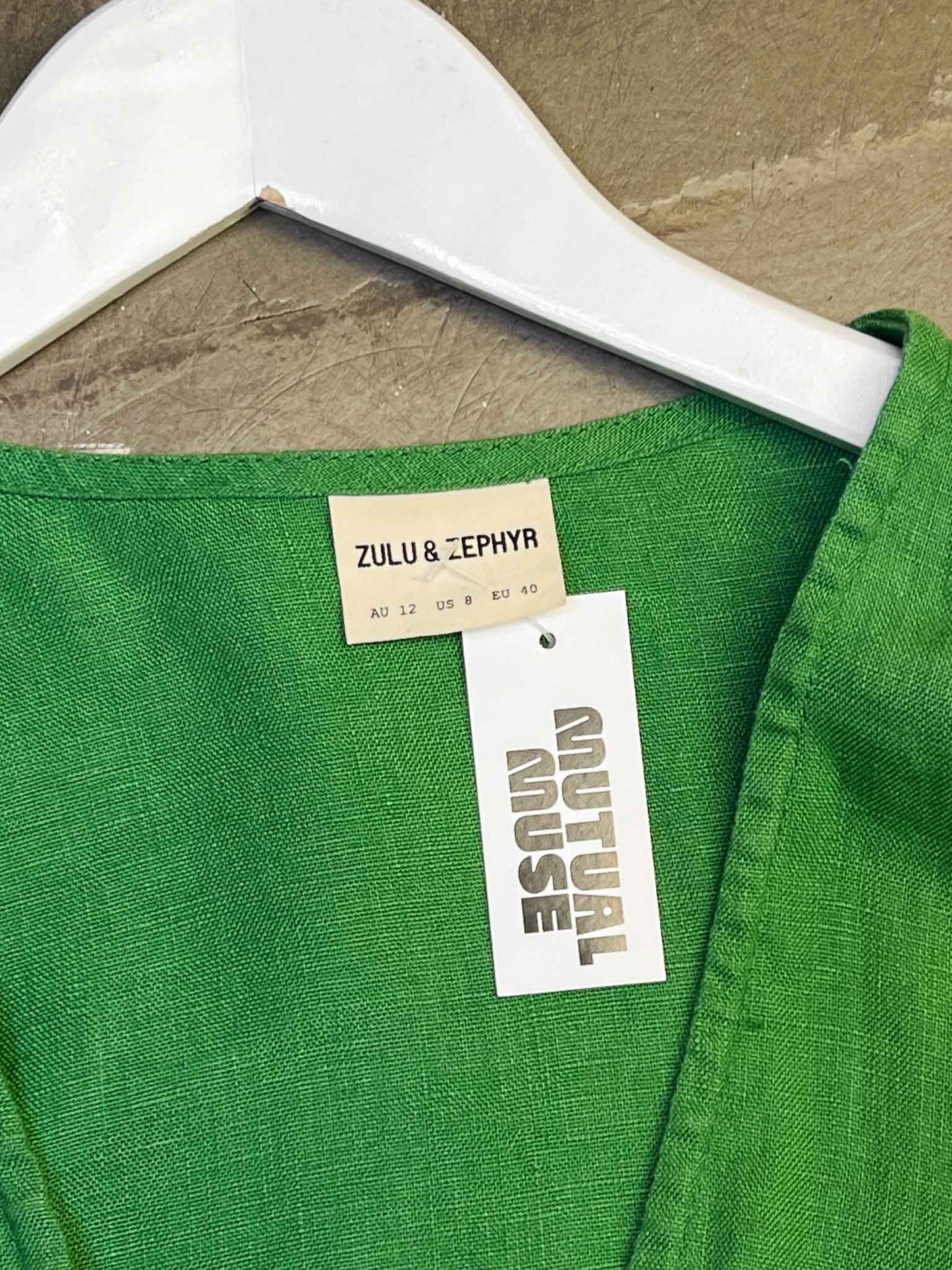 Size 12 (L) | Zulu & Zephyr Linen Top