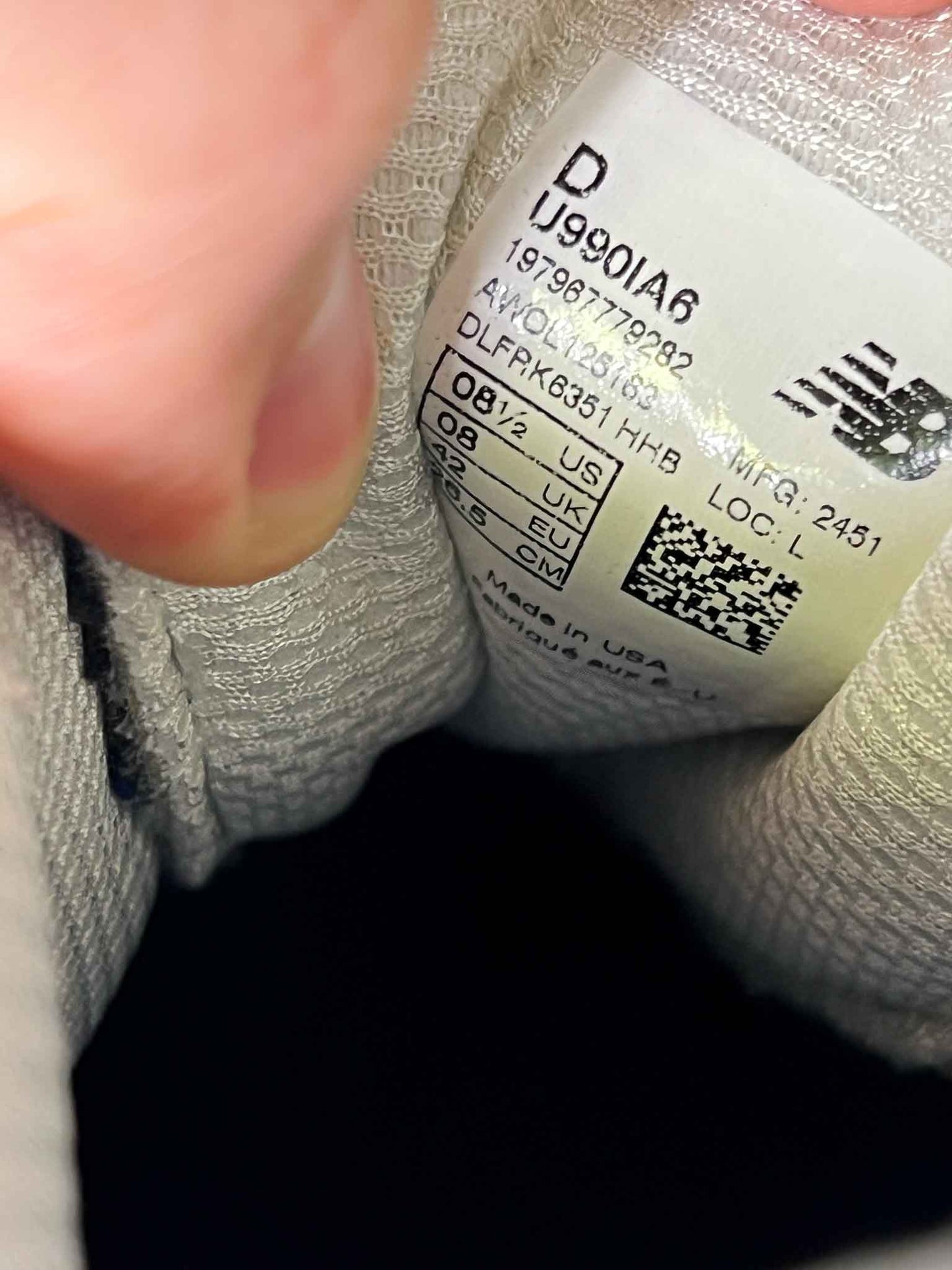 Size 42 | New Balance 990 v6 Sneakers With Tags