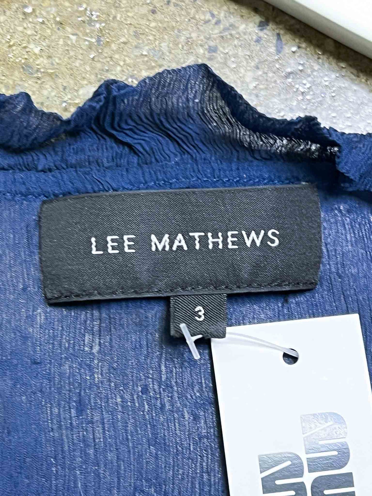 Size 12 (3) | Lee Mathews Silk Crepe Top