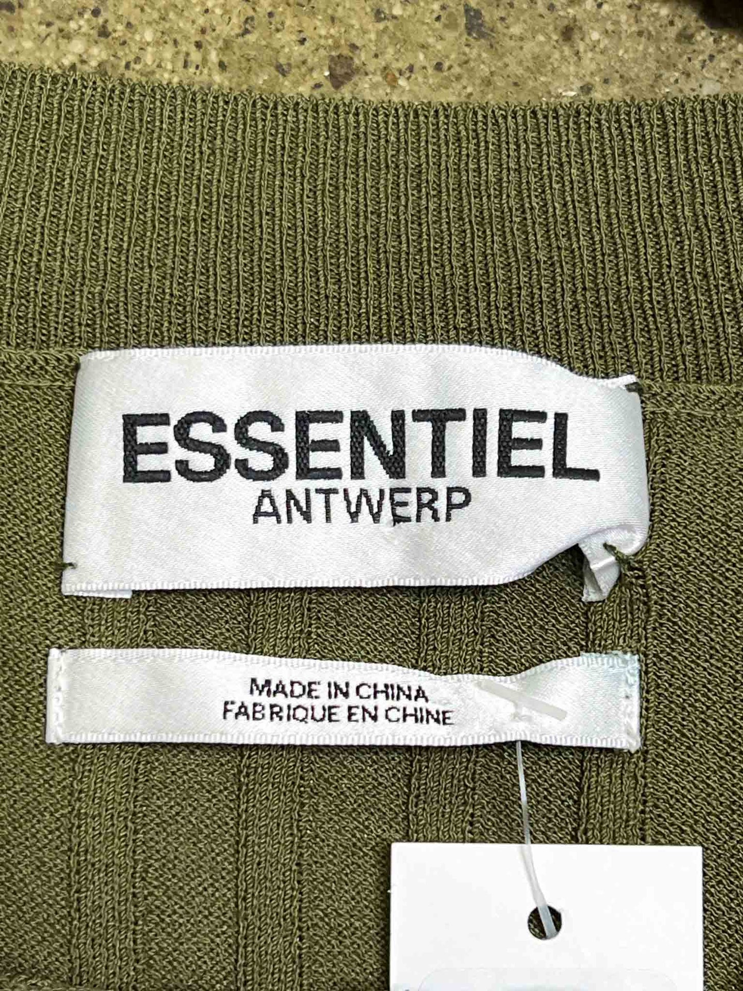 Size S | Essential Antwerp Ribbed Knit Contrast Cuff Jumper
