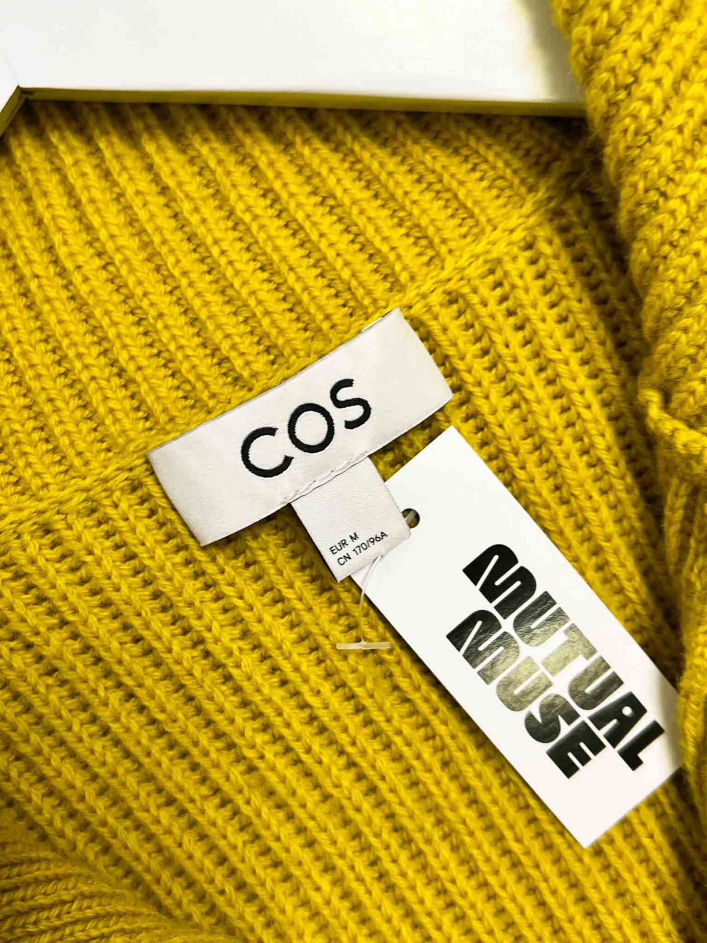 Size M | COS Spread Collar Wool Jumper