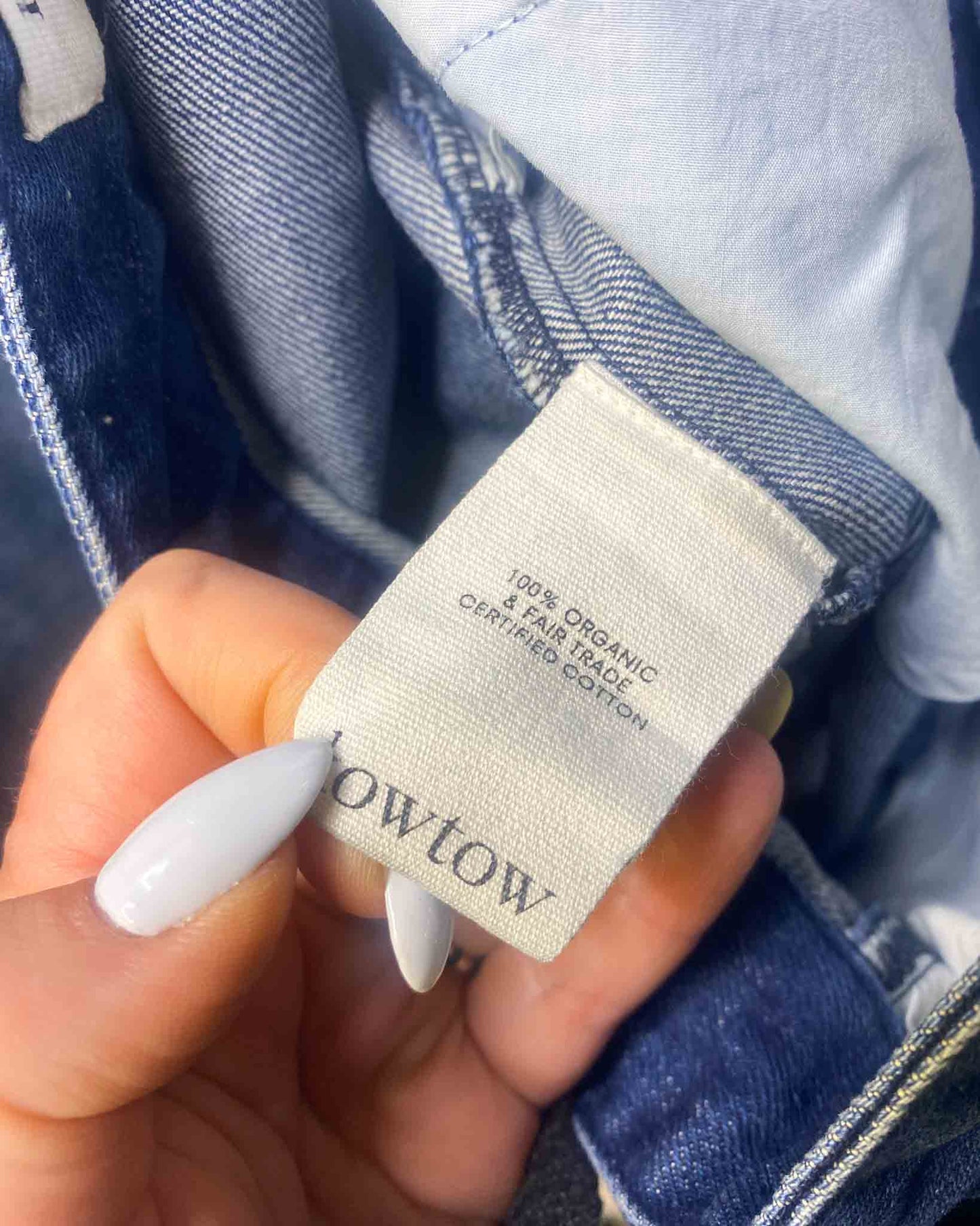 Size S | Kowtow Straight Jeans