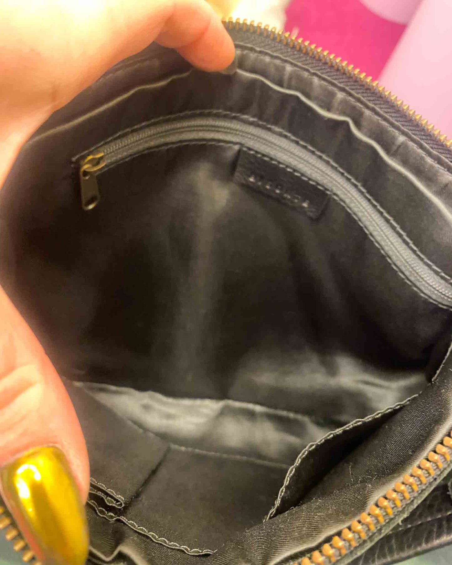 Bisonte Leather Crossbody Bag