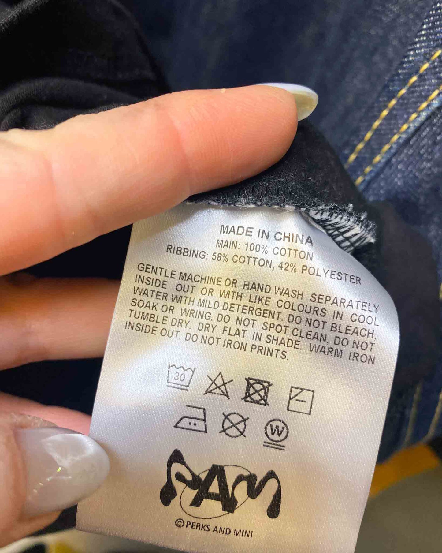 Size XL | PAM 'I'm a Mess' T-shirt