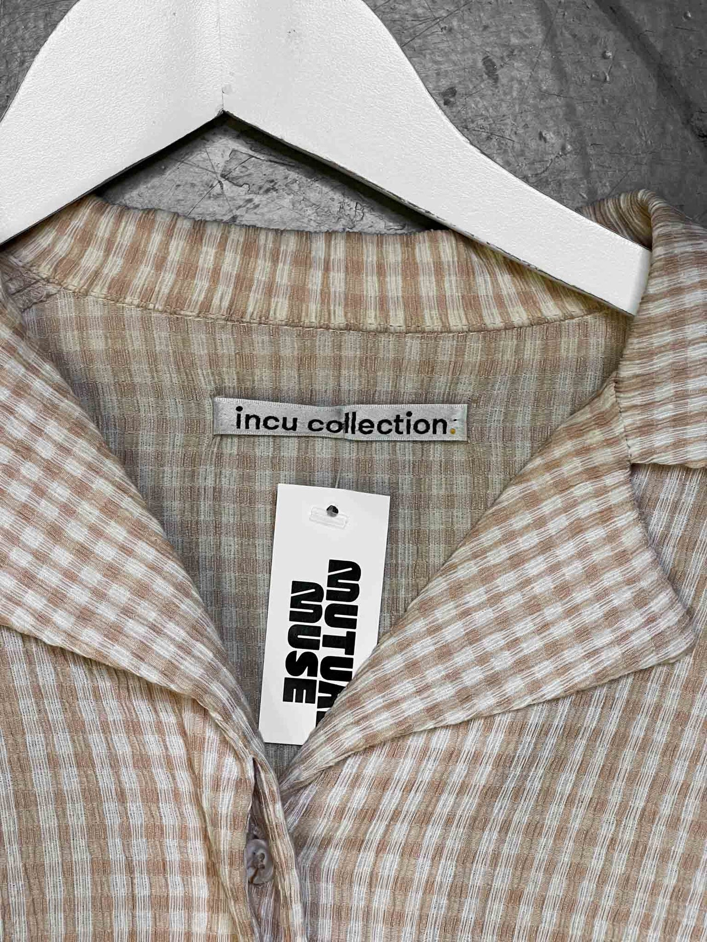 Size 8 (S) | Incu Collection Beige Gingham Shirt