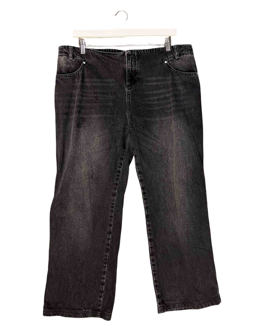 Size XXL | Peachy Den Greywash Straight Leg Buckle Jeans