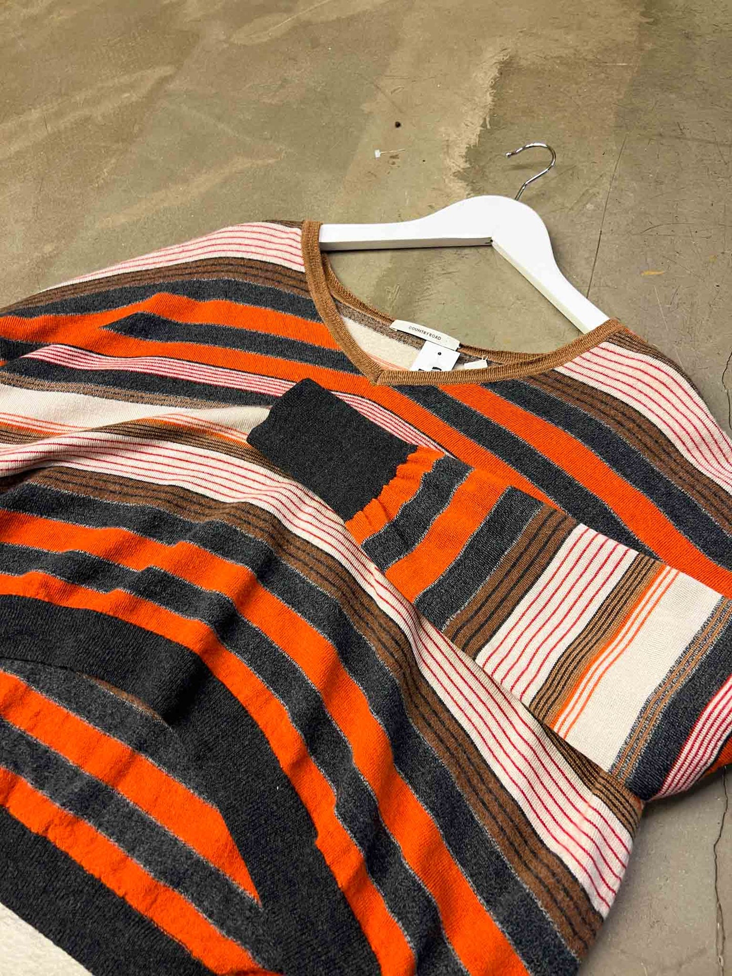 Size XL | Country Road Cropped Wool Jumper