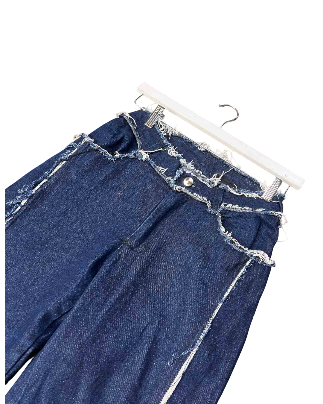 Size S | Kahe Indigo Distressed Jeans