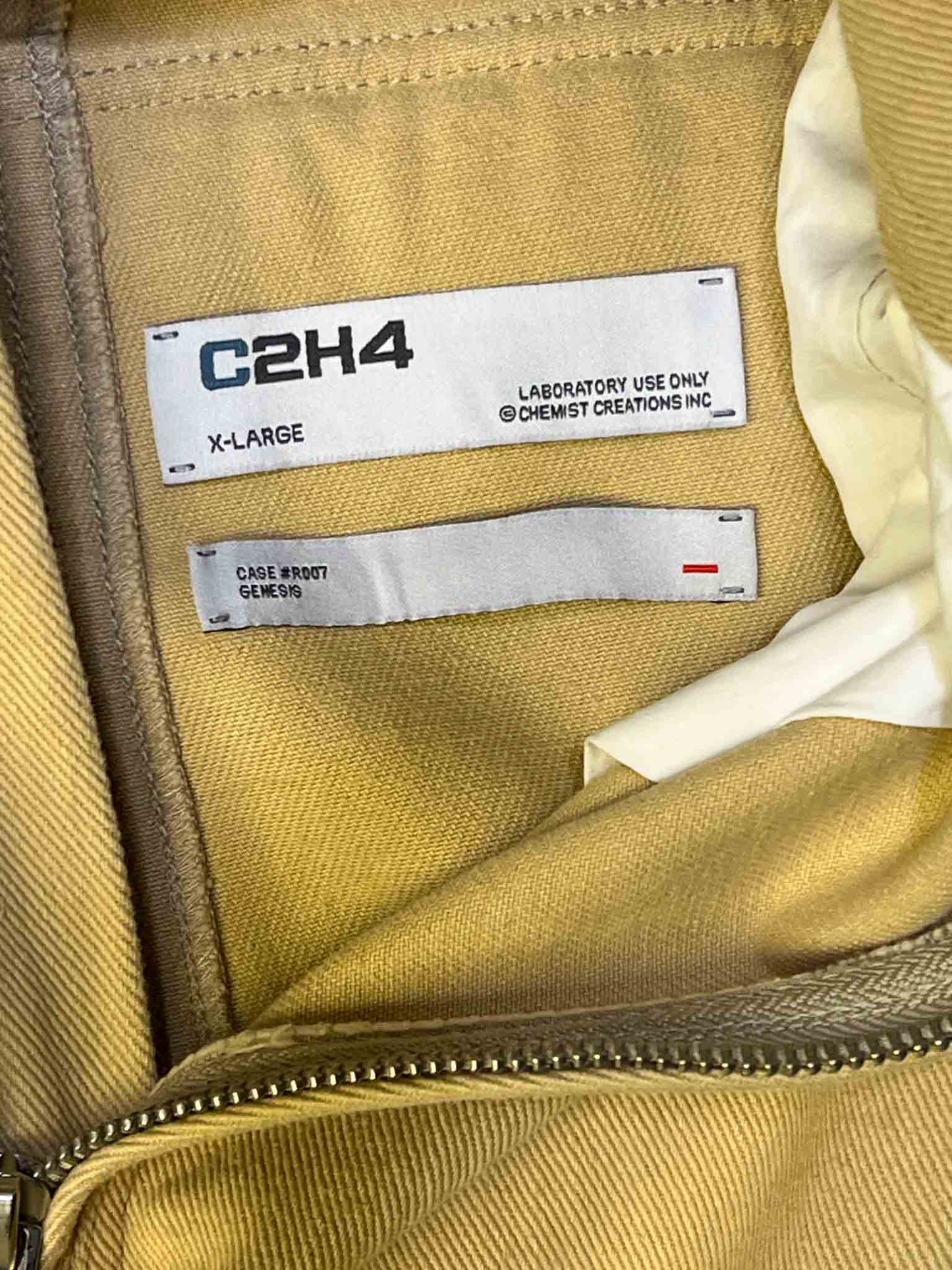 Size 38 (L) | C2H4 Beige Construction Cargo Pants