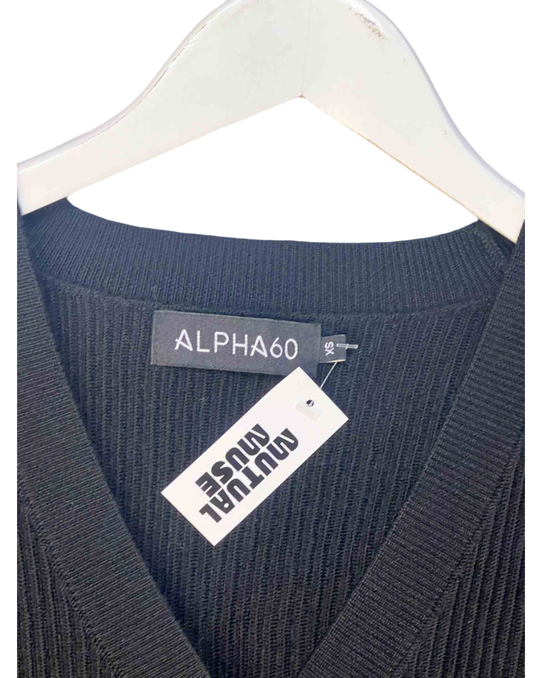 Size XS | Alpha60 Back Merino Wool Cropped Cardigan