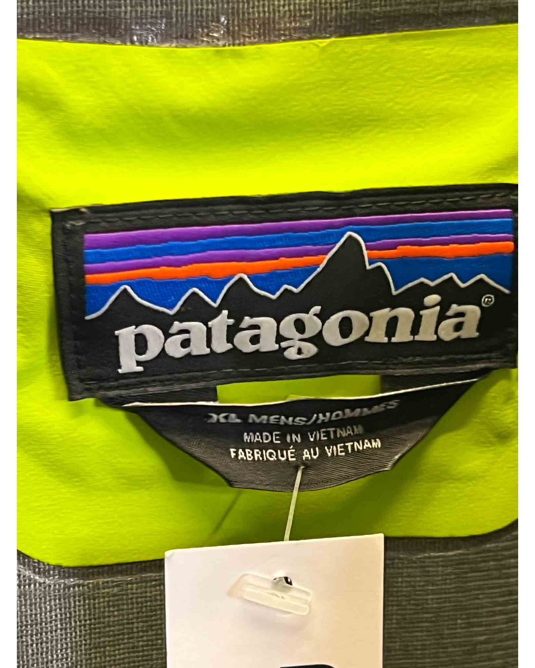 Size XL | Patagonia Lime Green/ Green Untracked GoreTex Jacket