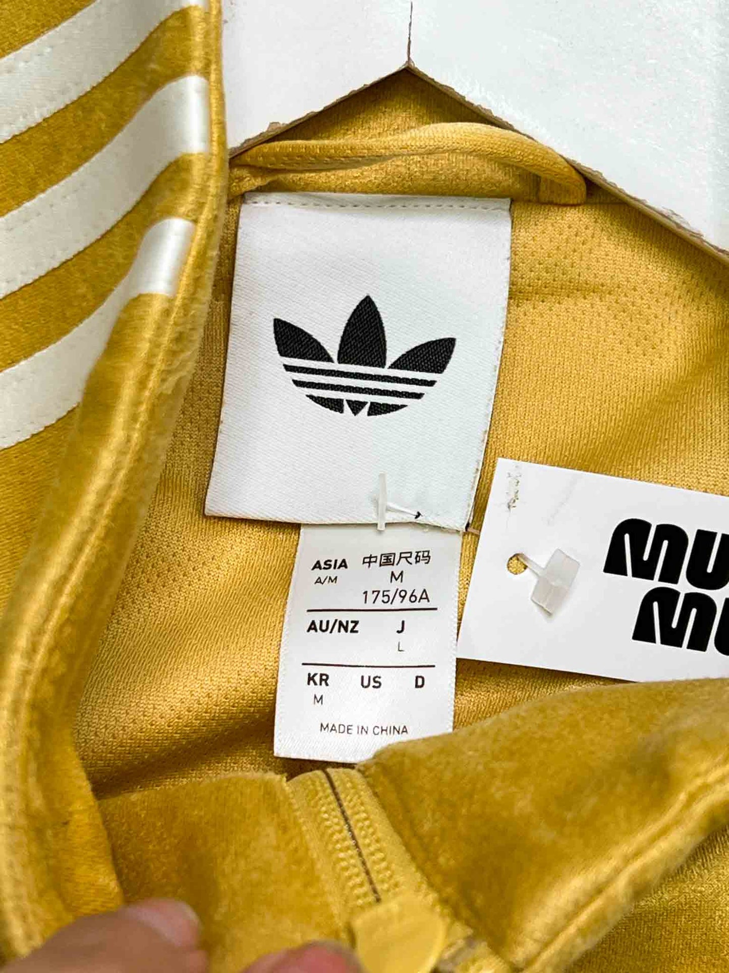 Size M/L | Adidas Originals Mustard CTT Jacket