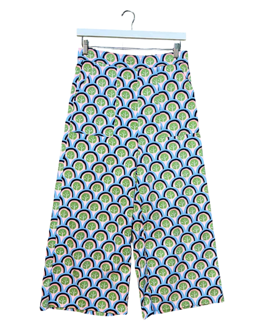 Size 10 (M) | Leonard St Rainbow Tree Cropped Pants
