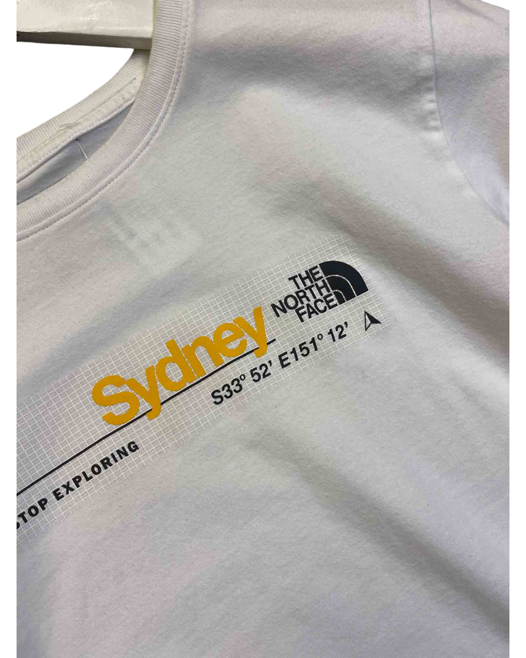 Size S | The North Face Sydney T-shirt