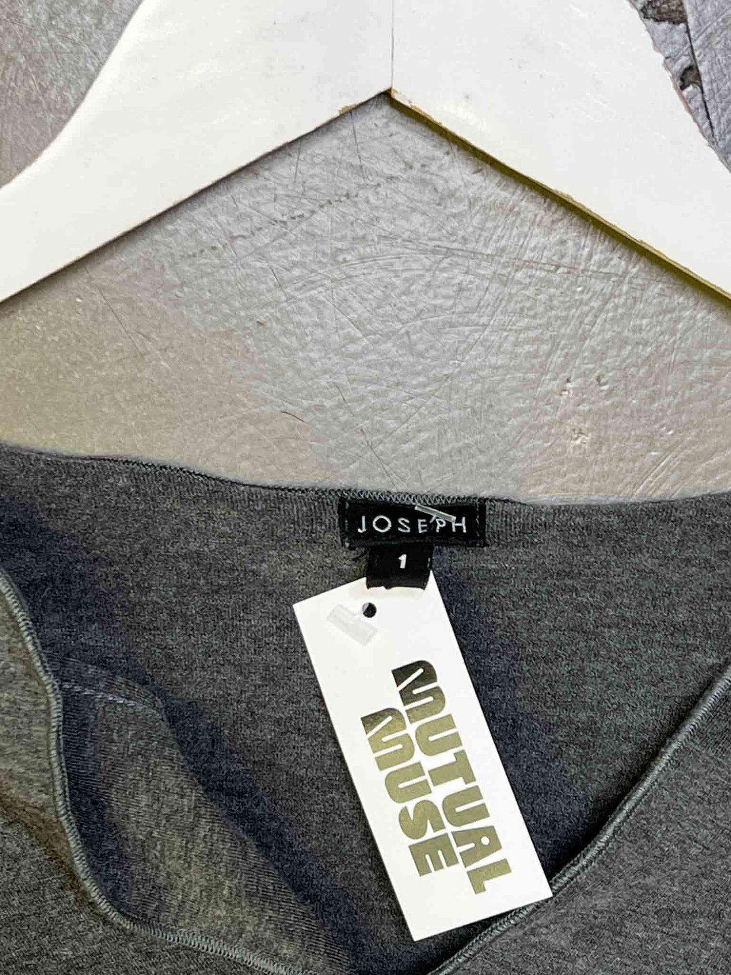 Size 1 (S) | Joseph Grey Stretch Top