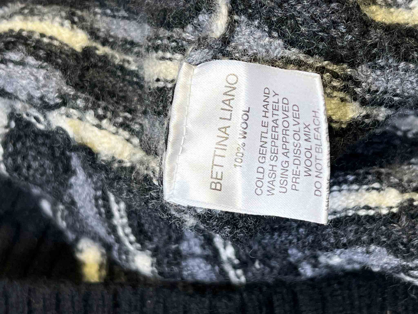 Size 8 (S) | Bettina Liano Textured Wool Hooded Cardigan