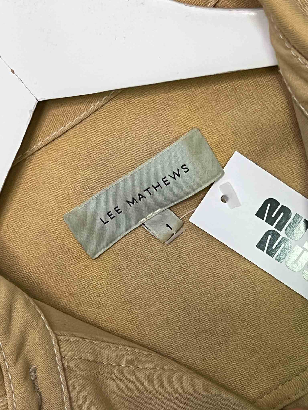 Size 1 (8) | Lee Mathews Beige Button Shirt