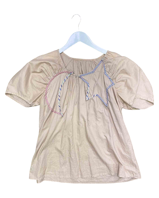 Size M | Tsumor Chisato Beige Top