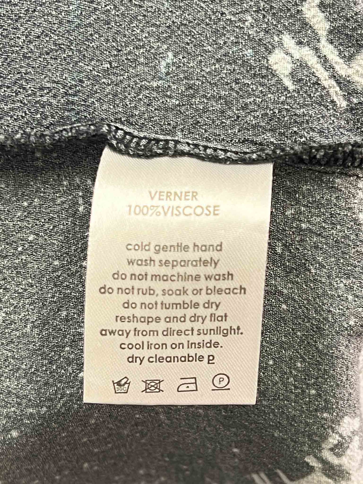 Size M/L | Verner Galaxy Shift Dress