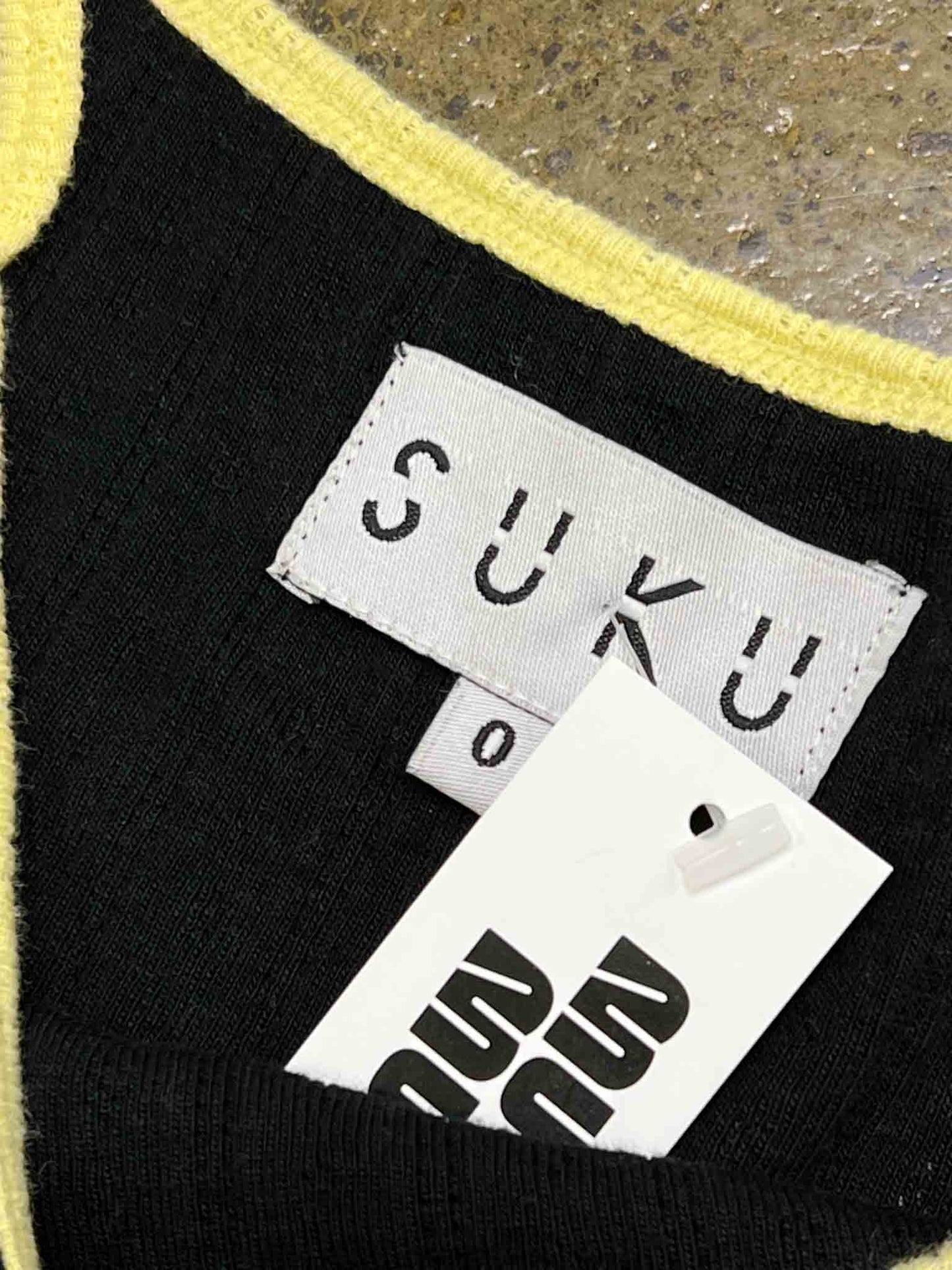 Size 0 (XS/6) | SUKU Black/Yellow Cropped Pointelle Tank Top