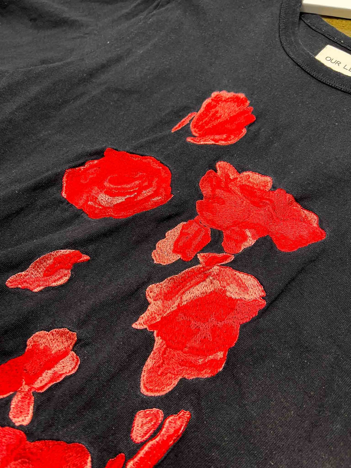 Size 48 (M) | Our Legacy Floral / Rose Embroidered T-shirt