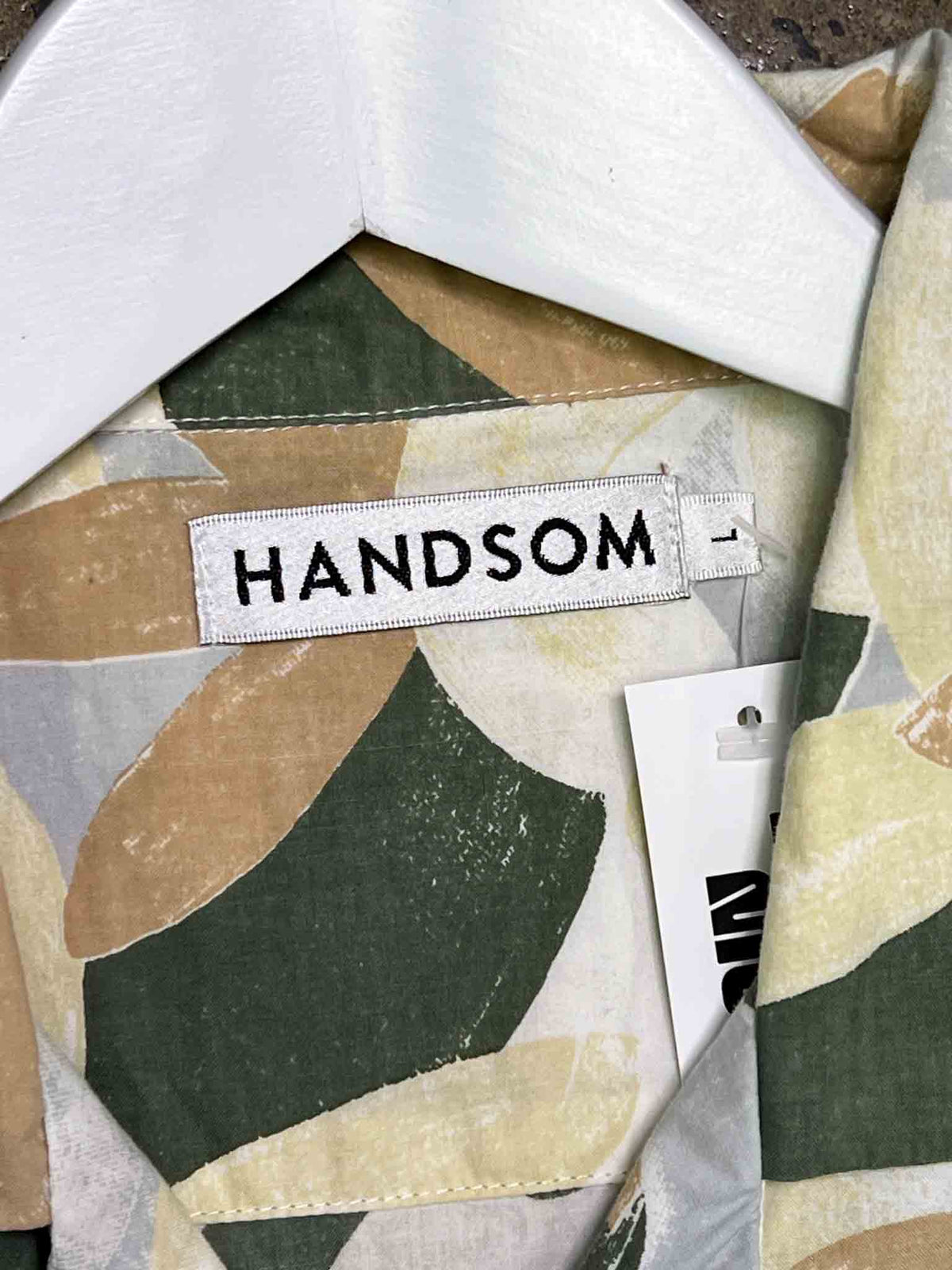 Size L | Handsom Painted Floral Print Shirt