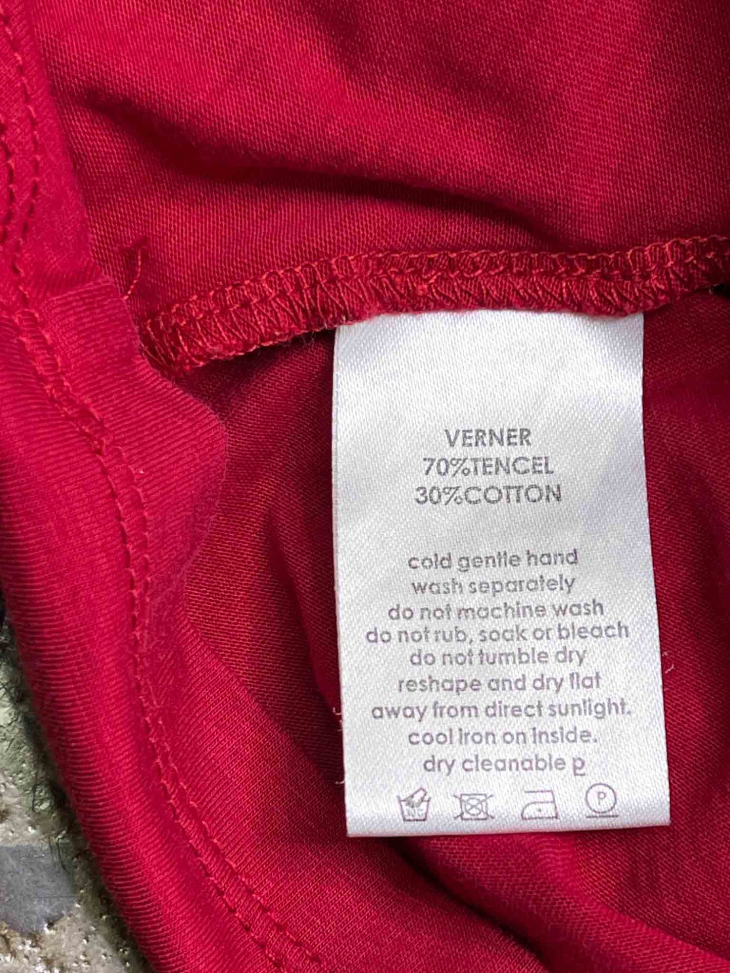 Size S | Verner Red Ruched Tie Top