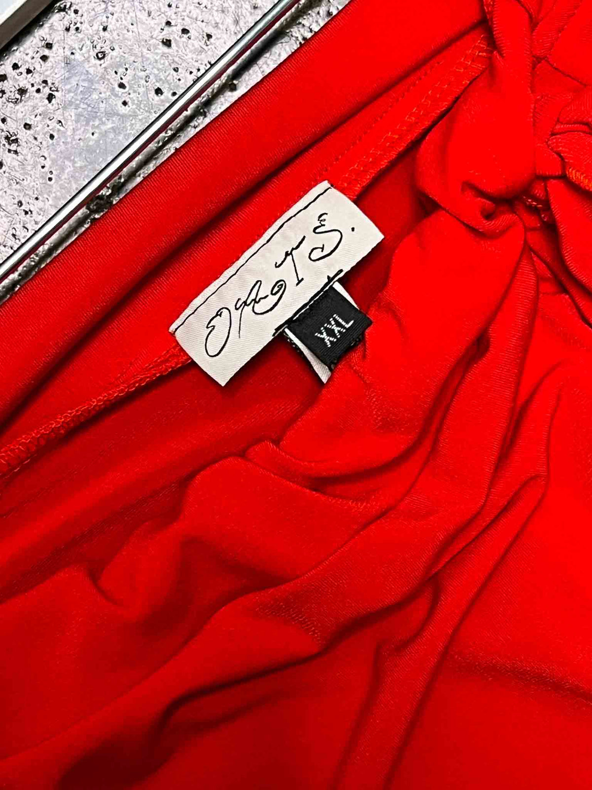 Size XXL | Oats Red Midi Skirt