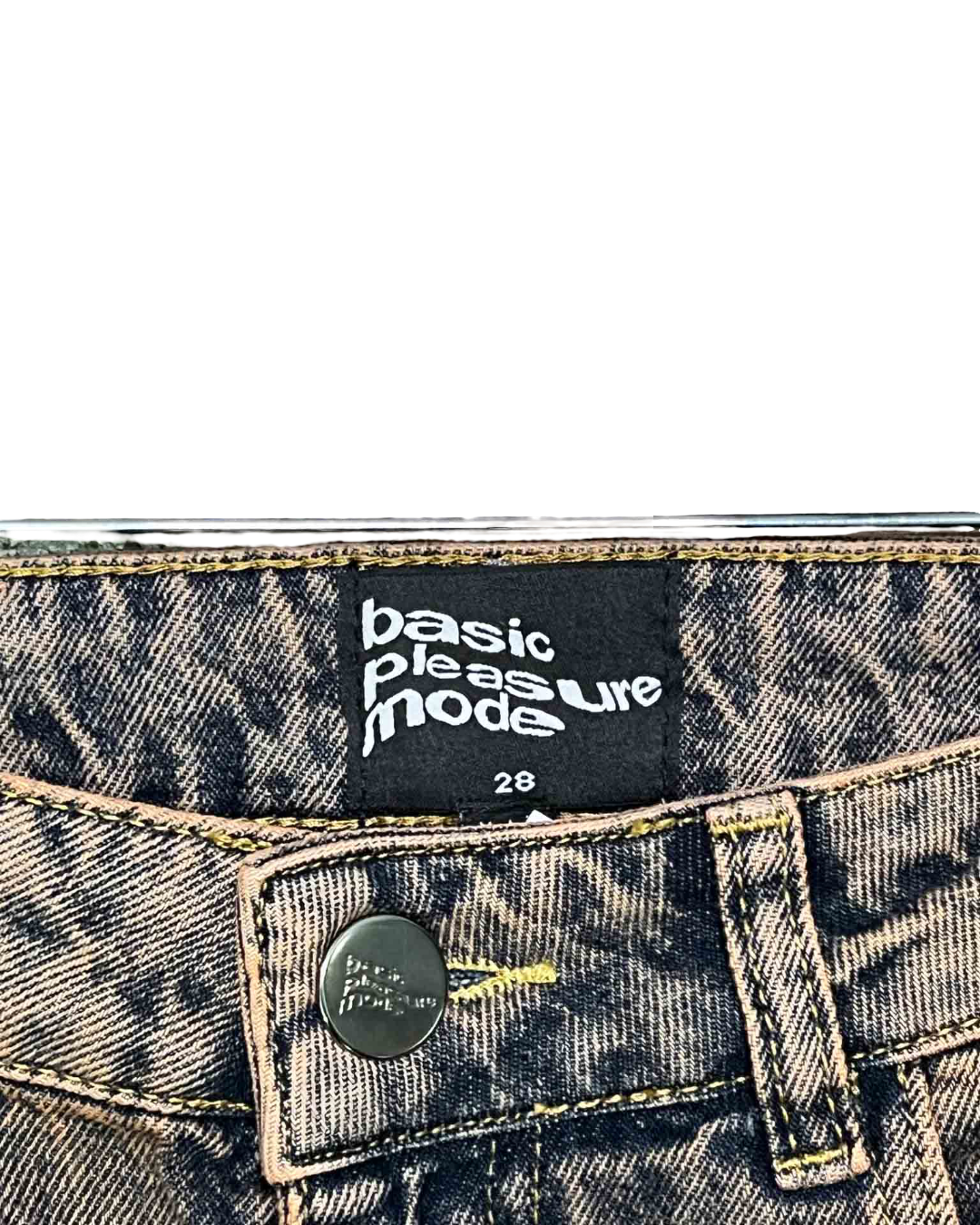 Size 28 | Basic Pleasure Mode Pink Billy Frayed Jeans
