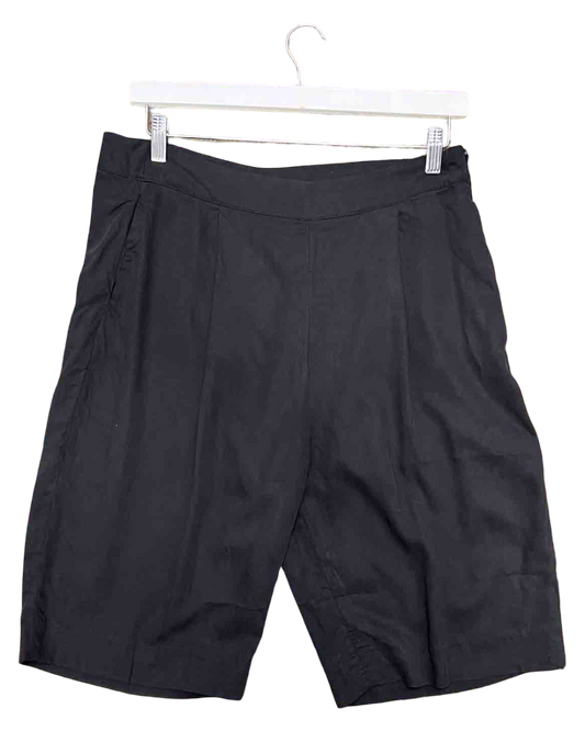 Size XL | Bul Black Flowy Shorts