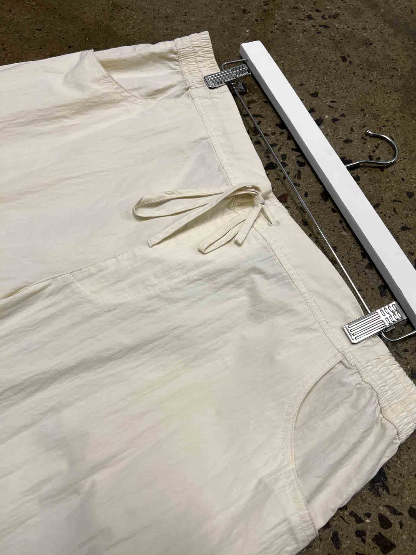 Size 12 | Dickies Cream Fisherville Parachute Pants